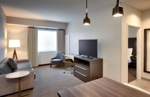 Claremont Hotel | Residence Inn by Marriott Claremont