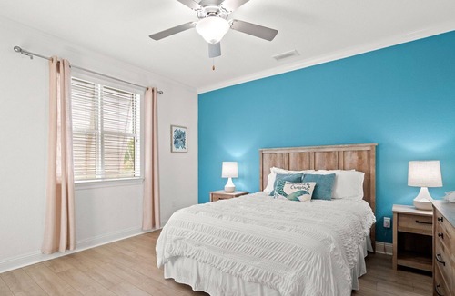 Villages of Crystal Beach House | Resort Pool | Pet Friendly | Sea Renity by Loma Homes