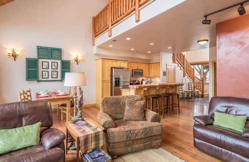 Bigfork Condo | Riverfront Bigfork Condo w/AC - Steps to Downtown, Stunning Swan River Views & Fireplace