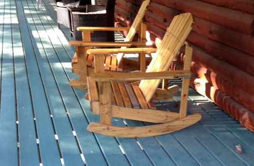 Rockport House | Rockport Log Cabin-A Peaceful Getaway in the Heart of Midcoast Maine