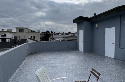 Silver Strand House | Roma Court Beach House