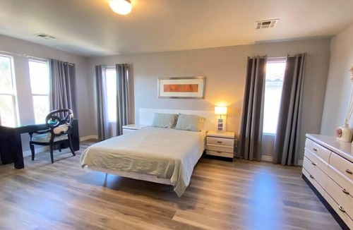 Enterprise House | Room M Bright Master Bedroom w/ private bath in SW