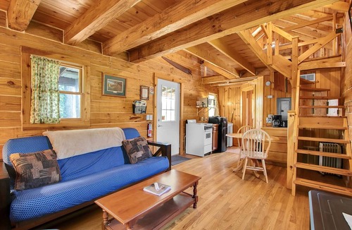 Savanna Cabin | Rustic River Cabin 2