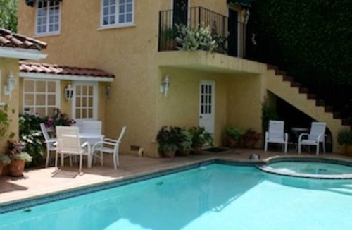 Sherman Oaks Apartment | Safe, Clean, New, Charming Studio