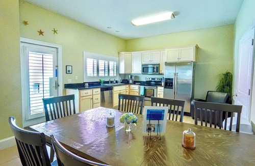 Gulf Lagoon Beach House | SALE-73% JUL27-AUG2‼️BEACH HOUSE-POOL, GULF VIEWS, 7BR, 4BA, 2KITCHENS, SLEEPS 23