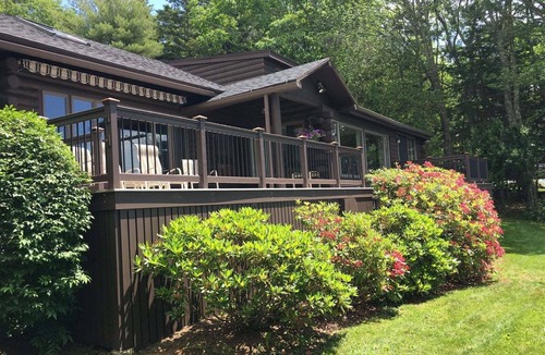 Boothbay Harbor House | Salt Water Lodge: Spacious 4-bedroom getaway in scenic Boothbay Harbor, ME.
