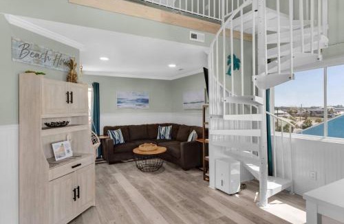 Holiday Beach House | Sand Castle Villas 1 (2/1)