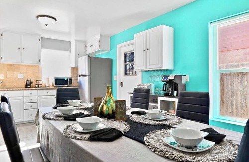San Diego House | SD Group Retreat | Near Petco Park & SD Zoo