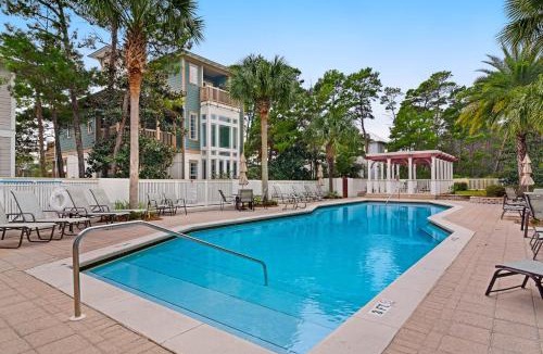 Greenway Park House | Seagrove Serenity 4BR Coastal Retreat with Pool & Bikes