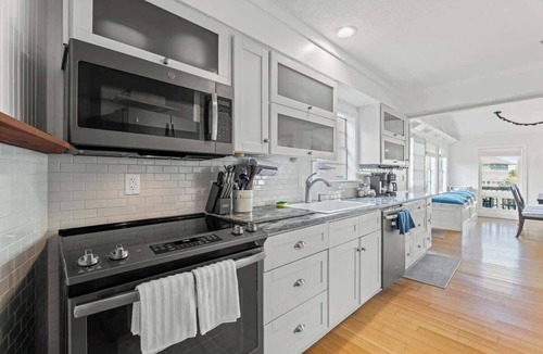 Ocean Cay House | Secret Garden Stay - Team Joseph Ellen