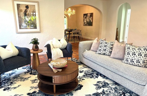 Granada House | Serene 2-bedroom colonial beauty house with AC. Coral Gables