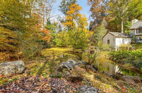 Parker Ford House | Serene Getaway w/Trail Access in Chester Springs