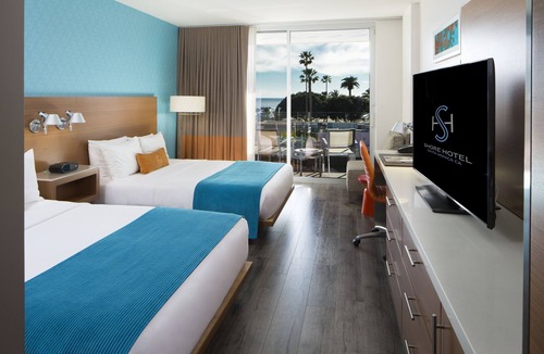 Downtown Hotel | Shore Hotel