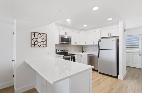 Sunnyside Condo | Shoreline Villas 7 - Gulf Front, Panama City Beach, Free Wifi, Great Location!