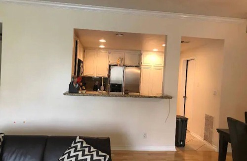 Playa Del Rey Condo | Skip the Hotel! Your Stylish Los Angeles Retreat for Extended Stay!
