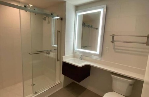 Queens Hotel | Skylux Hotel Long Island City