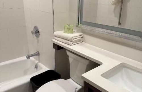 Queens Hotel | Skylux Hotel Long Island City