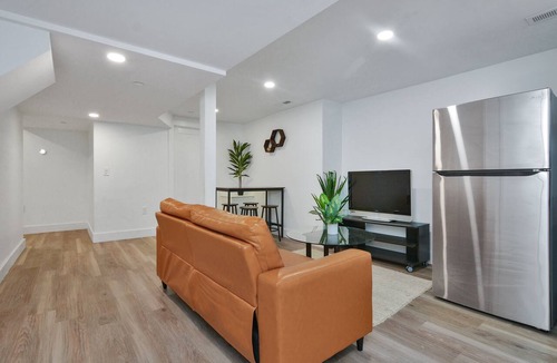 East Somerville Apartment | Sleek Somerville Apartment near Encore!