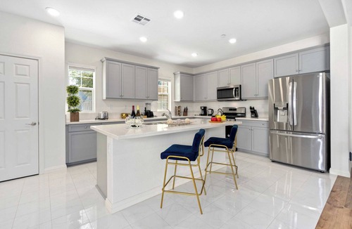 Chino House | Spacious 4BR Retreat｜Community Pool｜Ideal for Families｜Flexible Lease#41511