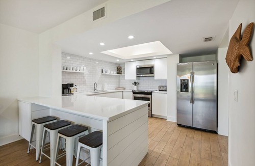 Fernandina Beach Condo | Spacious Amelia Island Villa Sleeps 12! Ideal for Large Families & Groups!