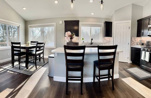 Homer House | Spacious Beautiful home w/Mountain Bay Views