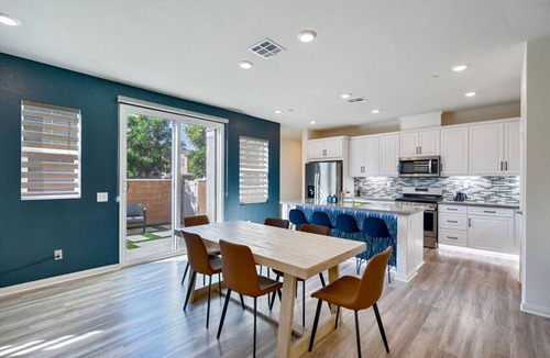 Chino House | Spacious Chino Stay | Pet Friendly + Near ONT