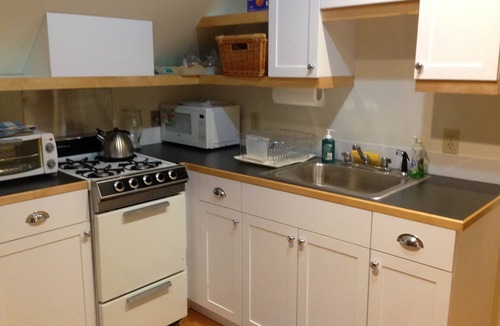 Camden Apartment | Spacious, convenient private apartment in heart of Rockport Village