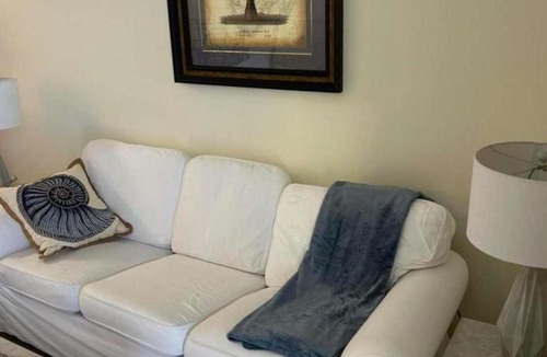 Miramar Beach Apartment | Spacious gulf front condo near beaches and shopping
