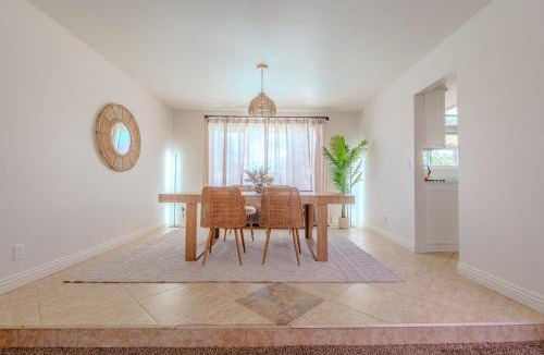 Green Valley North Villa | Spacious Lux Estate l 8 mins to Strip