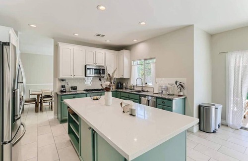 Rhodes Ranch House | Spacious Luxury Desert Retreat with Heated Pool, Putt putt and a playground for