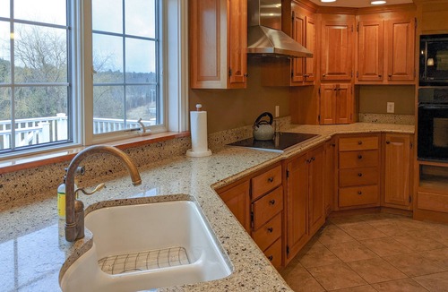 Topsham House | Spacious Maine Hideaway with Hot Tub and Game Room