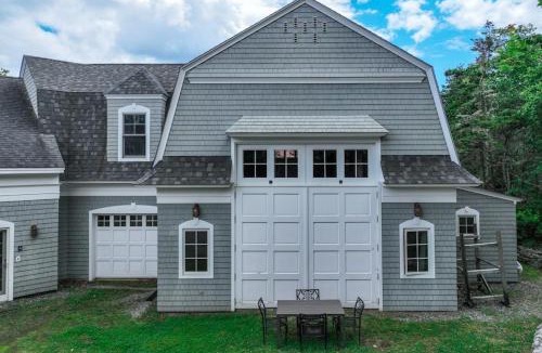 Georgetown House | Spectacular oceanfront retreat with amazing views, sunroom & washer/dryer