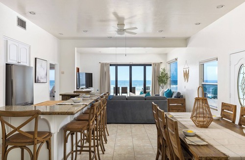 South Oceanside House | Spectacular Single-Family Beachfront Home P1023-0