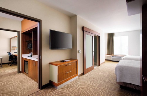 Burbank Hotel | SpringHill Suites Los Angeles Burbank/Downtown