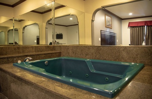 Mid City Hotel | Starlight Inn La Brea