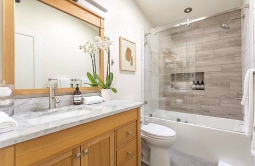 Sand Section Apartment | Stay right by the Manhattan Beach Strand
