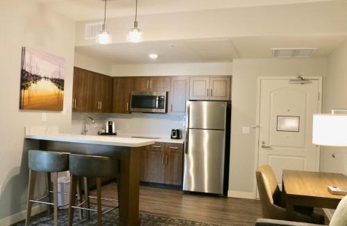 Harbor Hotel | Staybridge Suites - Long Beach Airport by IHG