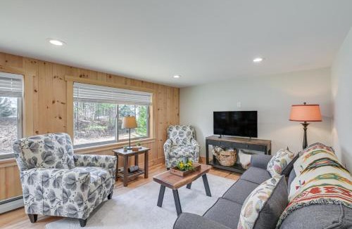 Franklin House | Steps to Lake Access! Eastbrook Family Cabin