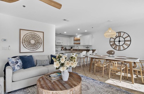 Gulf Place Condo | Steps to Pool & Beach, Ground-Floor Gulf Place Getaway & 7th Night Free!