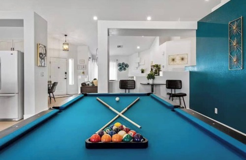 North Las Vegas House | Stunning 5BD Escape w/Billiard Room & Pool!