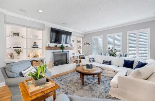 Atlantic Shores House | Stunning Beach Getaway - Steps to Ocean