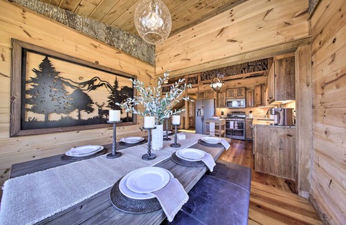 Morganton Cabin | Stunning Escape w/Loft, Hot Tub + Mtn Views!