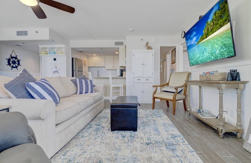 Panama City Beach Condo | Stunning Gulf Front Penthouse - 2 Beach Chairs and Umbrella included!