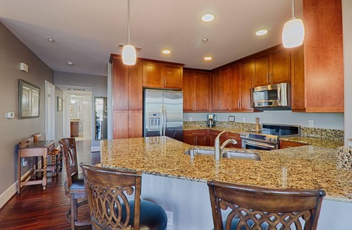 Renaissance Ter Condo | STUNNING Ocean VIEWS - 3 Bedroom Vacation Rental - 31 day +