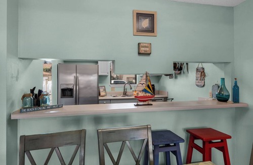 Sugar Beach Condo | ⛱️Sugar Beach C-11-Fenced Yard, Gulf Side, & Pool!⛱️