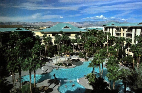 Las Vegas Apartment | Suites at Tahiti Village Resort and Spa Las Vegas-No Resort Fee