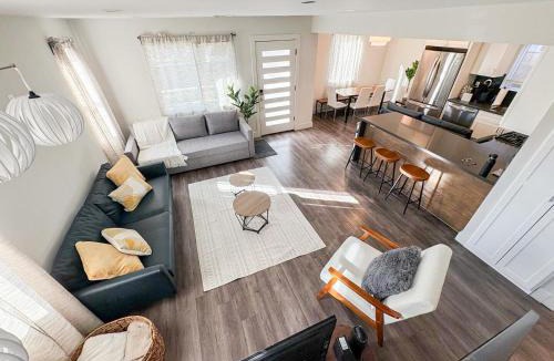 NoHo Arts District Apartment | Summer Escape Near Universal Studios!