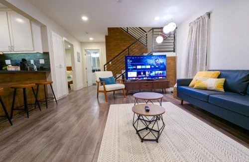 NoHo Arts District Apartment | Summer Escape Near Universal Studios!