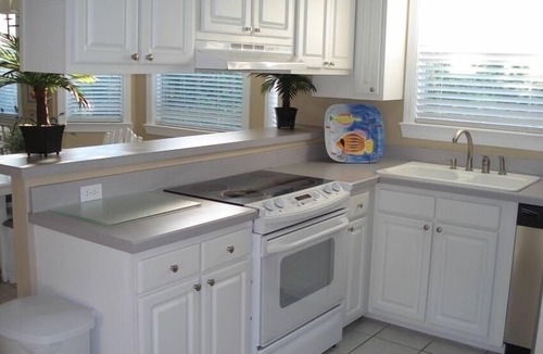 Clipper Cove Cottage | SUNDIAL COTTAGE: CRYSTAL BEACH, DESTIN, FL. PRIVATE POOL!