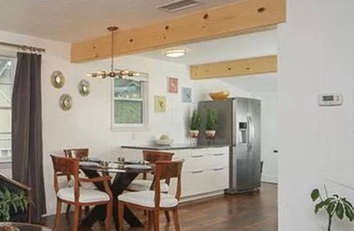 Alta Vista House | Sunny Cottage🌴half mile to Downtown-near famous beaches